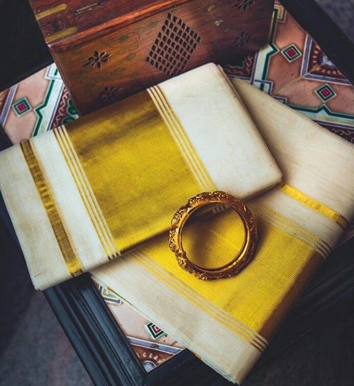 KERALA KASAVU SAREE