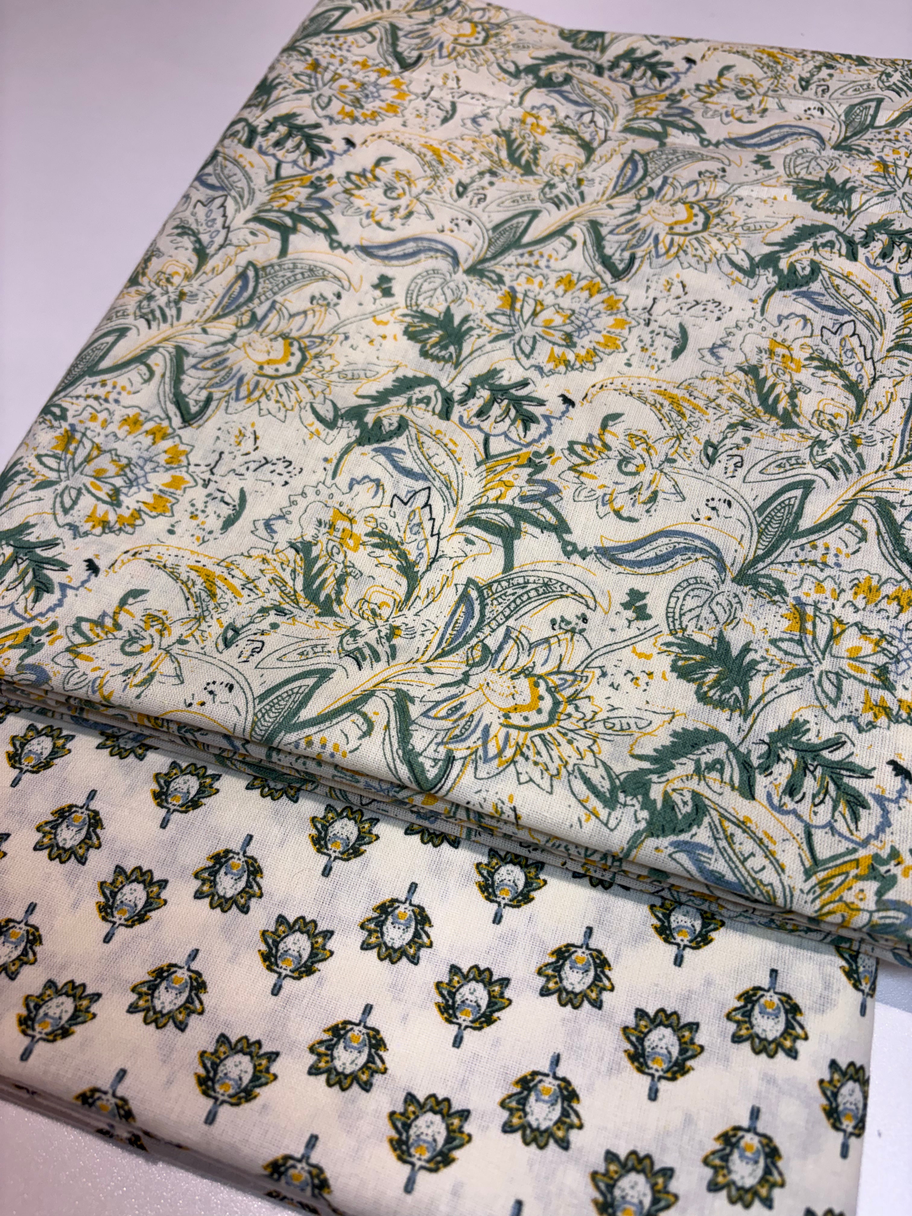 Off-white Floral Cotton Cord Set